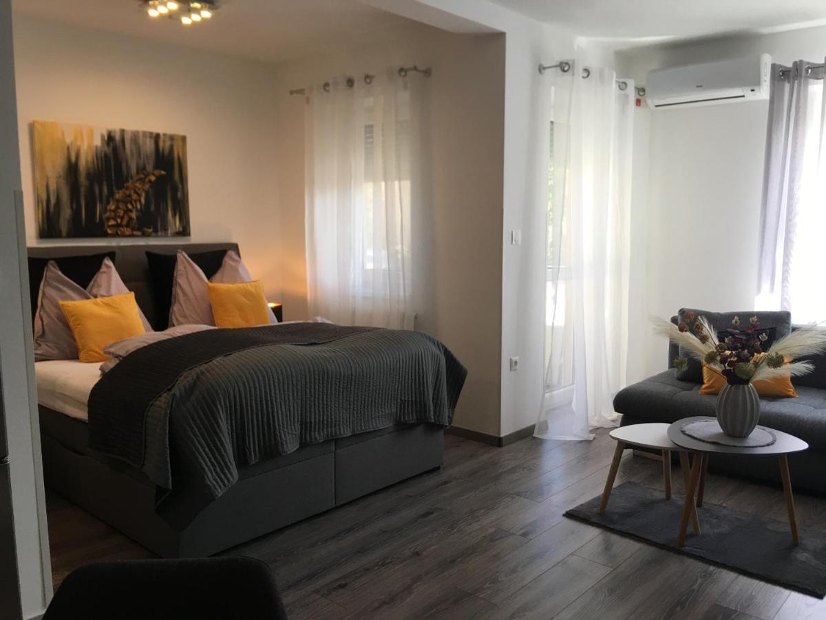 Home Apartment Sopron Exterior foto